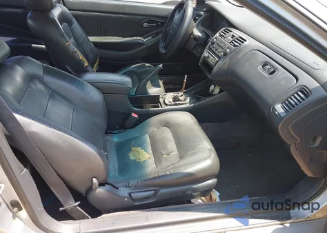 2001 Honda Accord 2.3 Ex from USA, damaged, VIN 1HGCG31581A025438